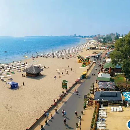 Vechna R 18 Sunny Lägenhet Slăntjev Brjag