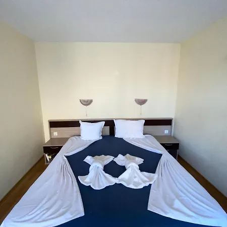 Vechna R 18 Sunny * Sluneční pobřeží