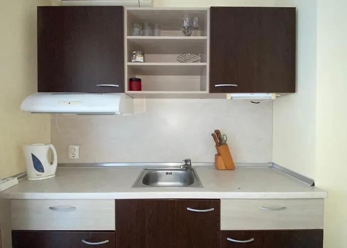 Vechna R 18 Sunny * Солнечный берег