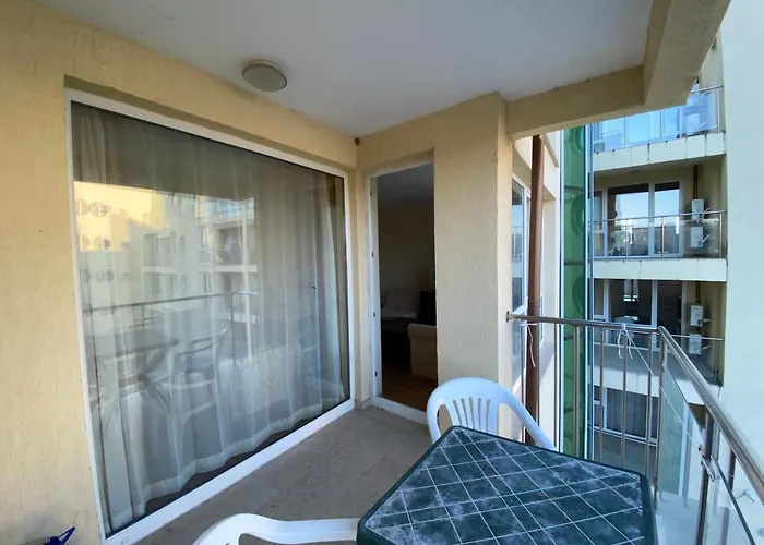 Vechna R 18 Sunny Солнечный берег